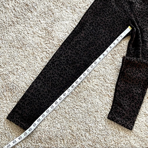 Khakis & Co Suave Women’s Knit Corduroy Leggings Leopard Print Espresso Petite S - Picture 9 of 16